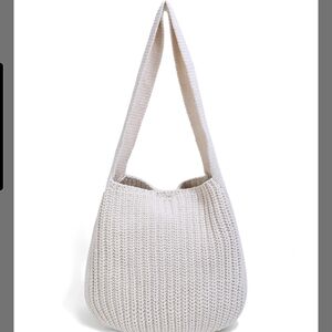 Elegant Cream Knit Shoulder Bag